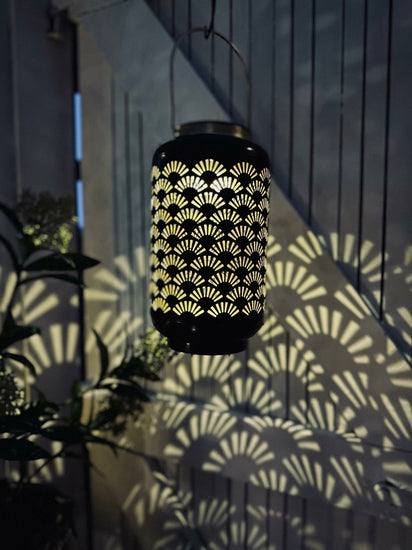 Lanterne med solceller – Black / Gold - VIAMAJA.DK