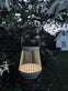 Lanterne med solceller - Hvid metal - VIAMAJA.DK