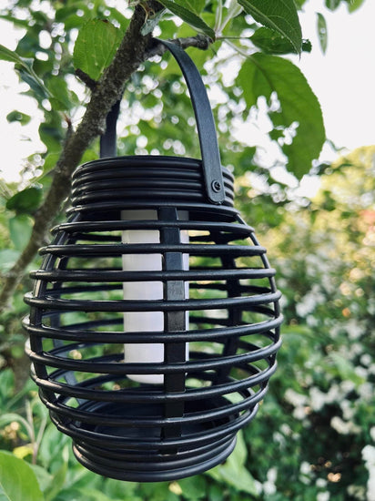 Lanterne med solceller – Mellem TILBUD med 2 stk - VIAMAJA.DK