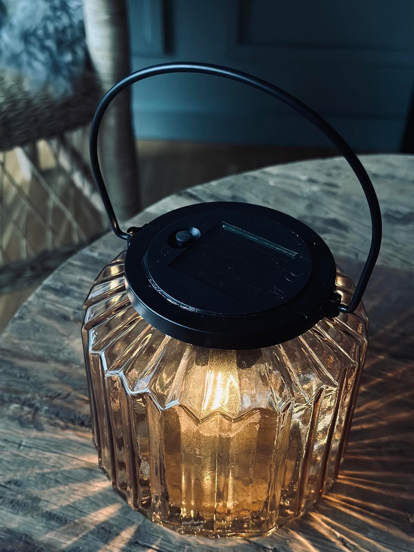 Lanterne med solceller – Wilma Beige - VIAMAJA.DK
