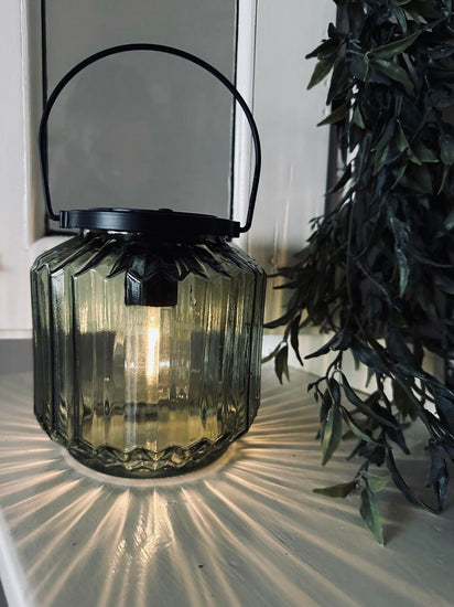 Lanterne med solceller – Wilma Grøn - VIAMAJA.DK