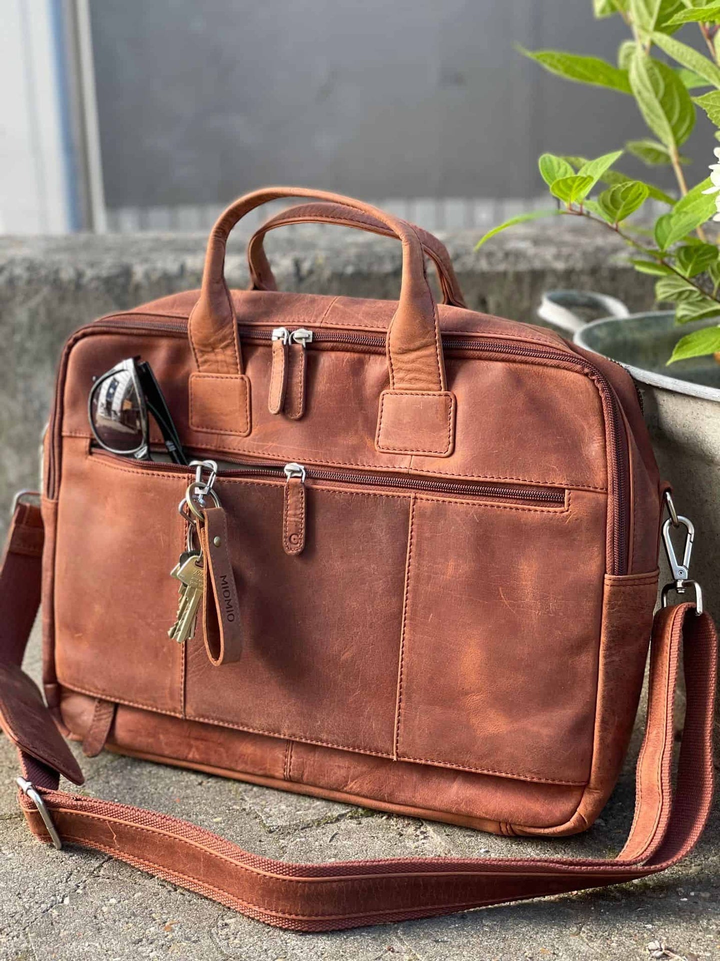 Laptop taske - Cognac recycling - VIAMAJA.DK