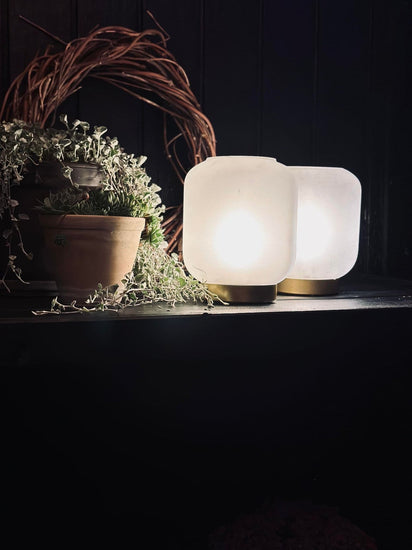 LED Lampe - 2. Sortering Tilbud 2 stk - VIAMAJA.DK