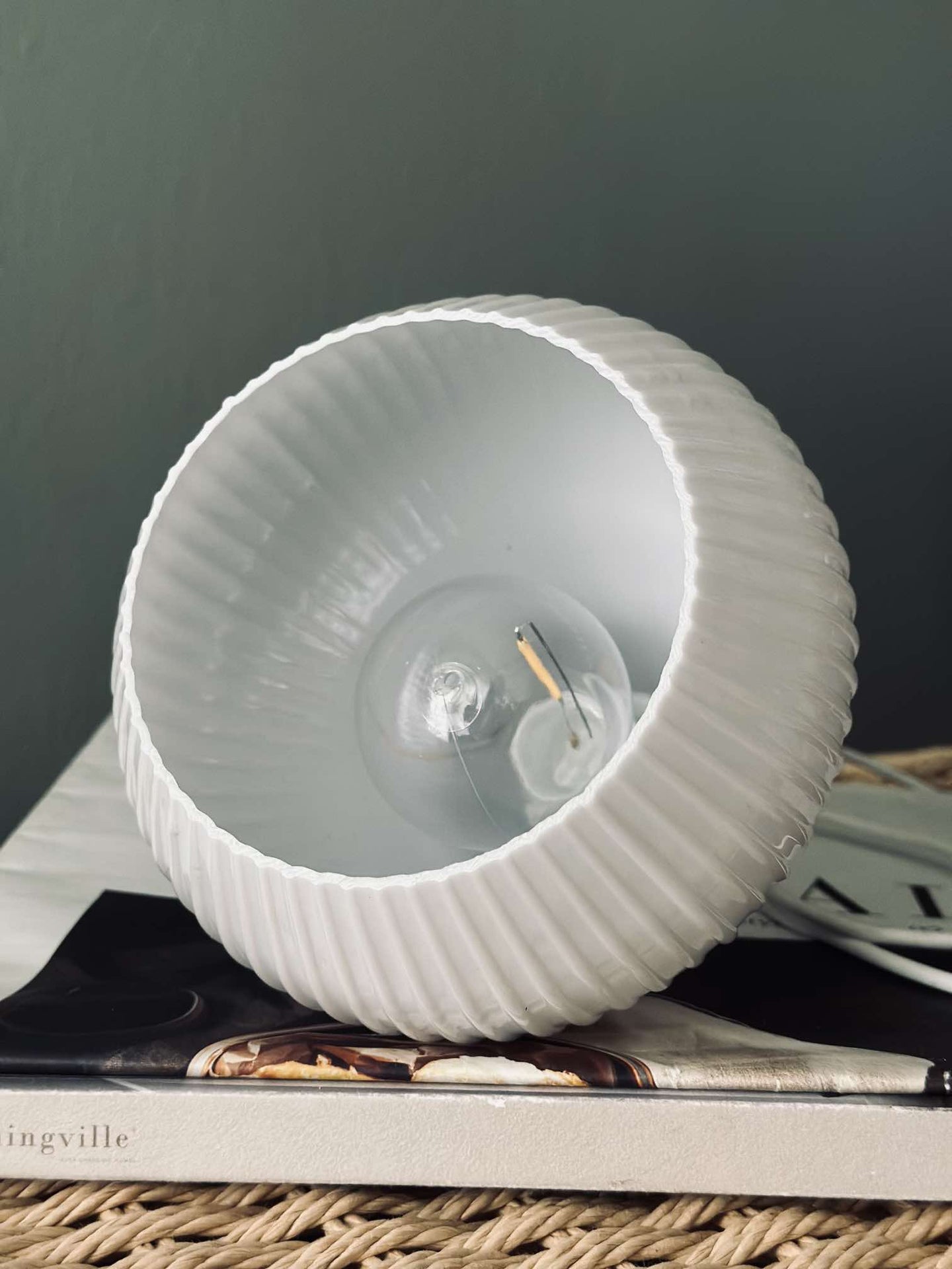 LED lampe til m. Timerfunktion – Godkendt til inde / ude - VIAMAJA.DK