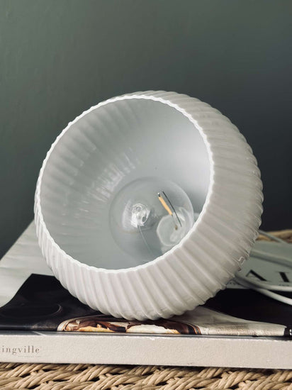 LED lampe til m. Timerfunktion – Godkendt til inde / ude - VIAMAJA.DK