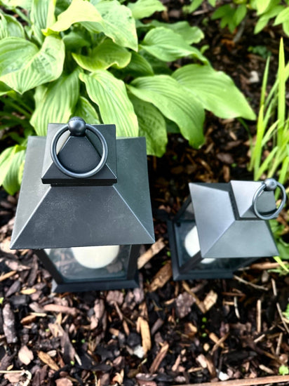 LED Lanterner med bloklys og timer - Sæt af 2 stk - VIAMAJA.DK