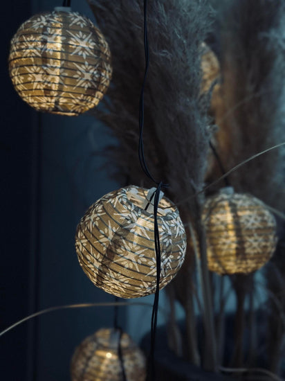 LED Lyskæde med solceller - Summer golden - VIAMAJA.DK