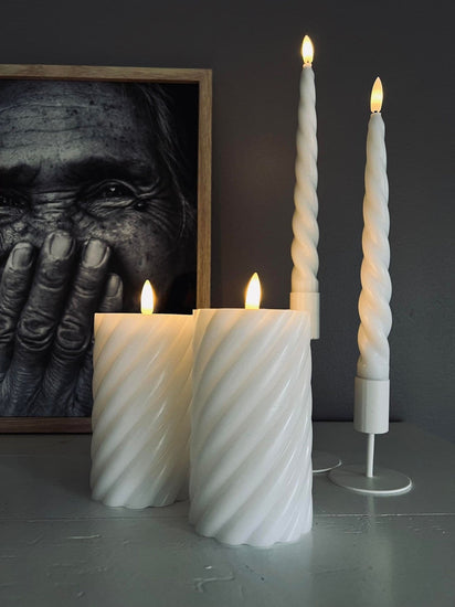 LED Lyspakke med 4 Lys og fjernbetjening - Hvid - VIAMAJA.DK