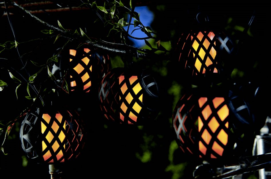 Led solcelle lyskæde med 6 FLAME kugler - VIAMAJA.DK