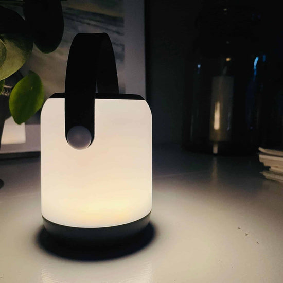 LED touch lanterne med strop - 2 stk - VIAMAJA.DK