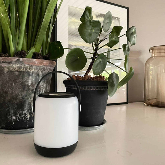 LED-berøringslykt med stropp - VIAMAJA.DK