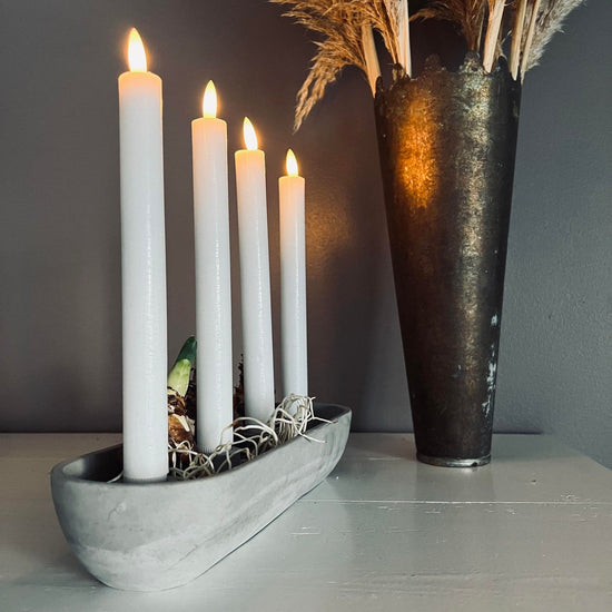 Lysestage i beton - Ink 4 LED Kronelys - VIAMAJA.DK