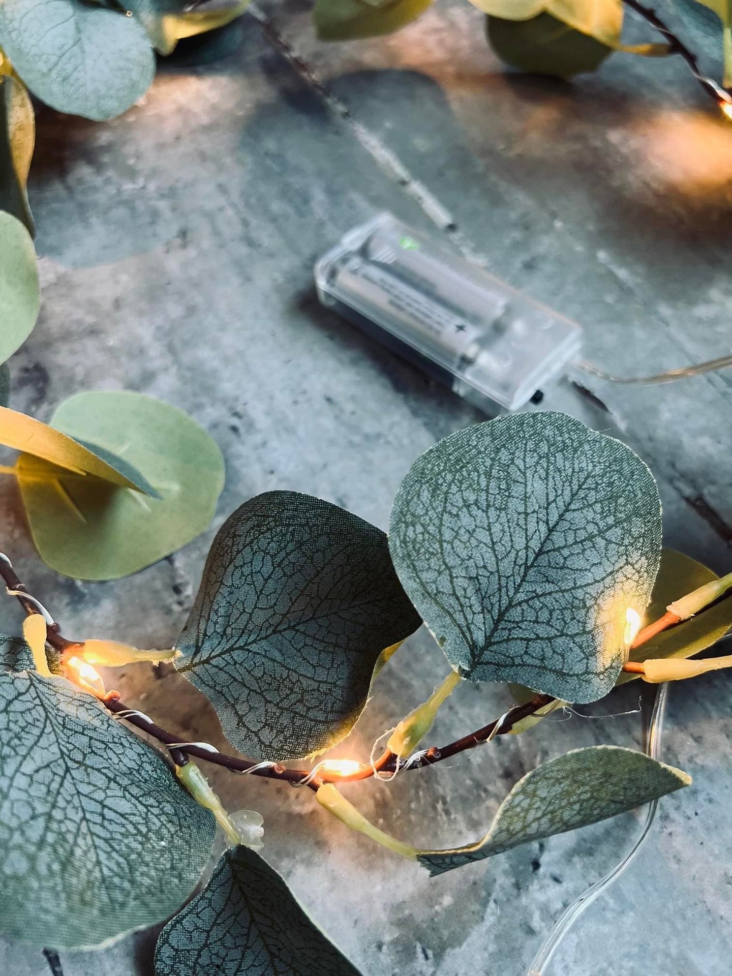 Lyskæde med eucalyptus - VIAMAJA.DK