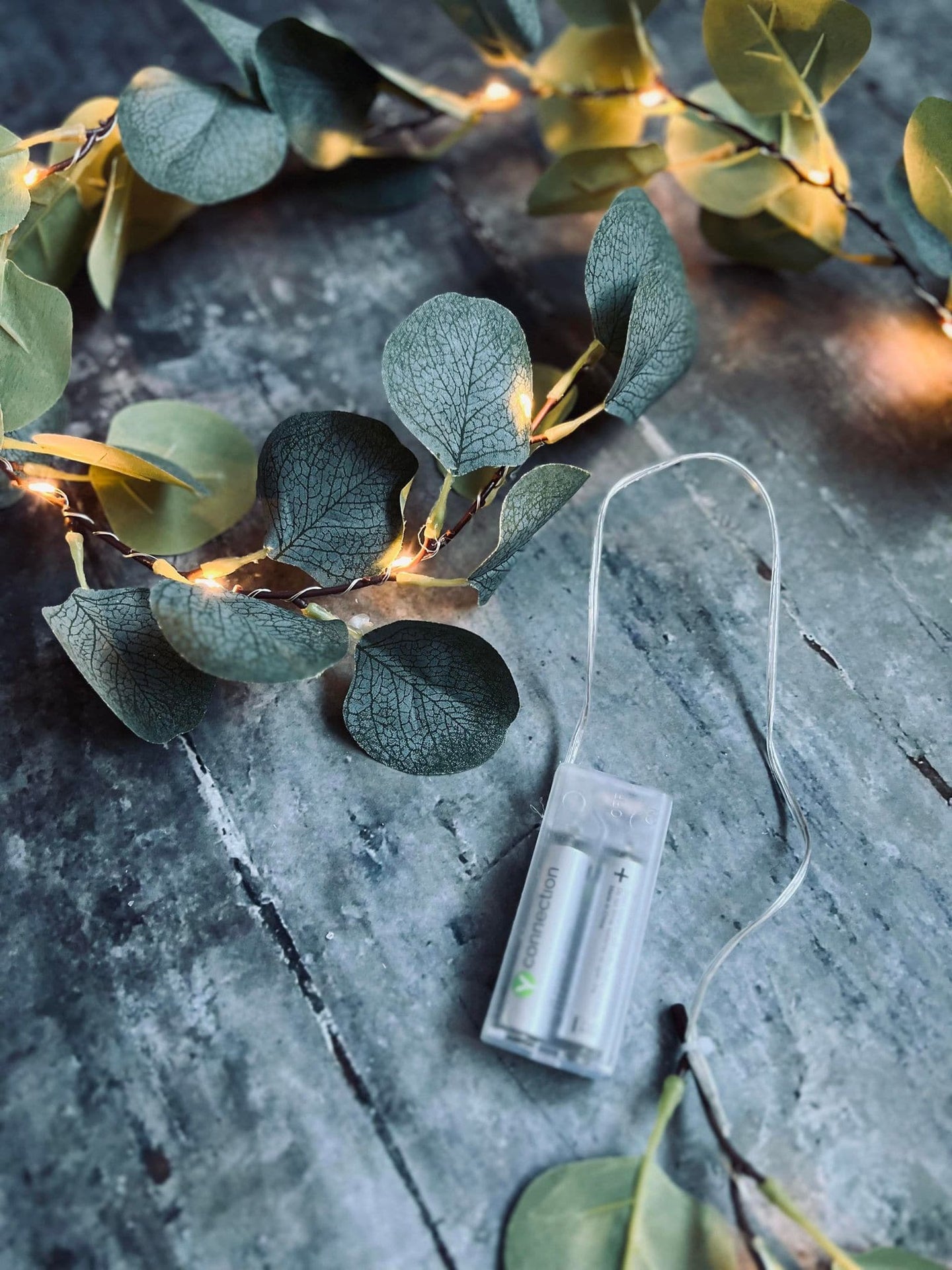 Lyskæde med eucalyptus - VIAMAJA.DK