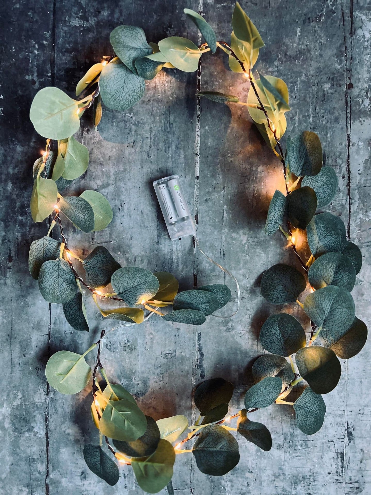 Lyskæde med eucalyptus - VIAMAJA.DK