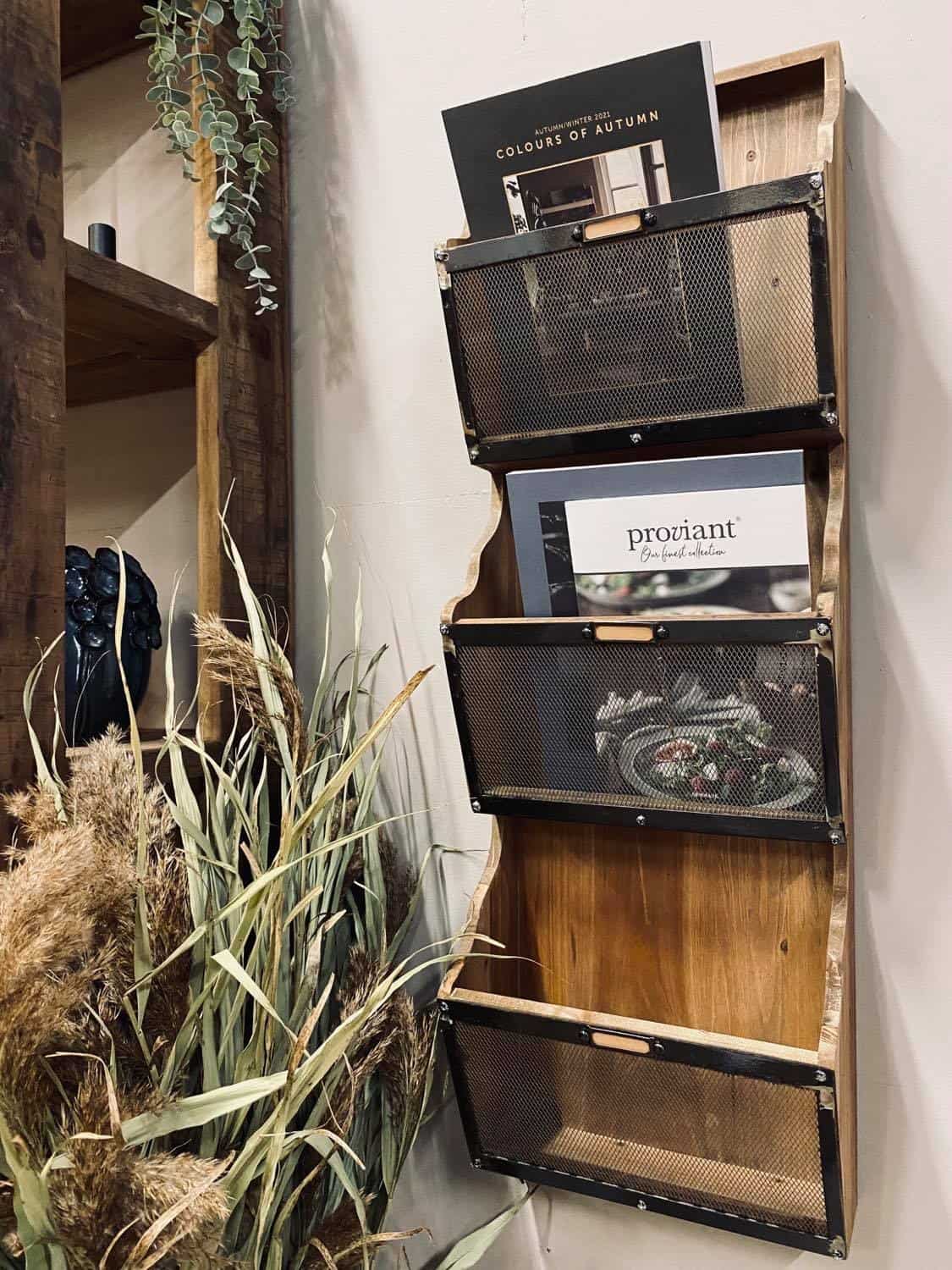 Magasinholder m/ 3 rum - VIAMAJA.DK