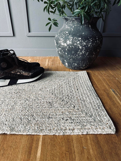 Måtte 45x75cm Sand – Kan bruges inde og ude - VIAMAJA.DK