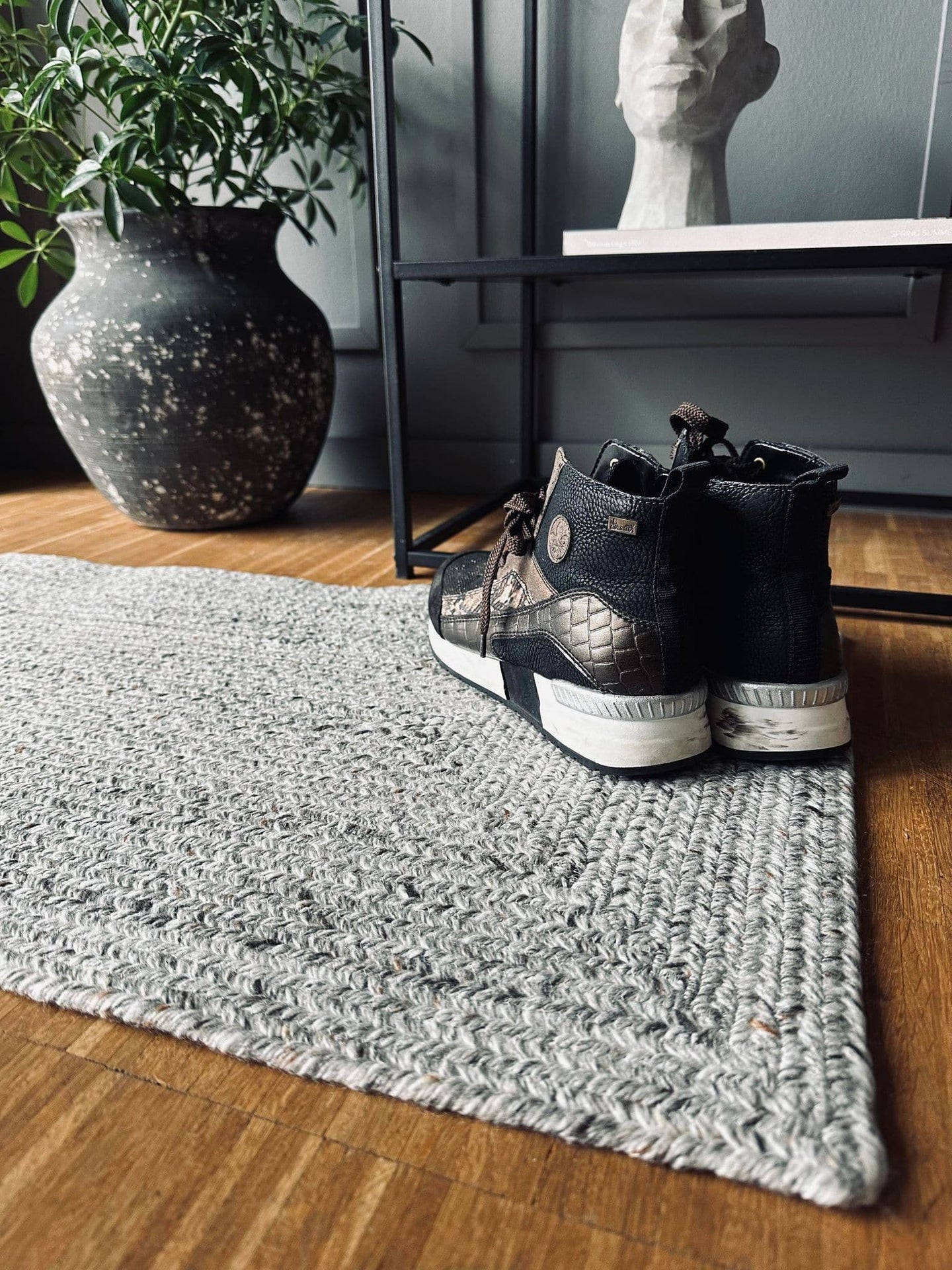 Måtte 60x90cm Lys grå - Kan bruges inde og ude - VIAMAJA.DK