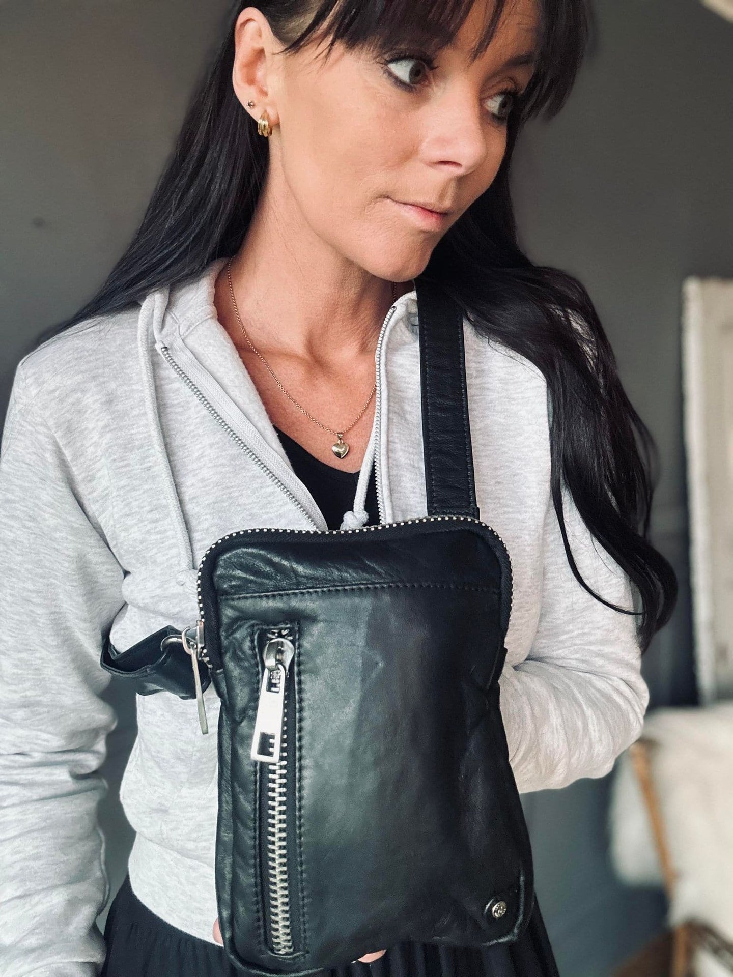 Mobiltaske - ALINA - Black / Silver - VIAMAJA.DK