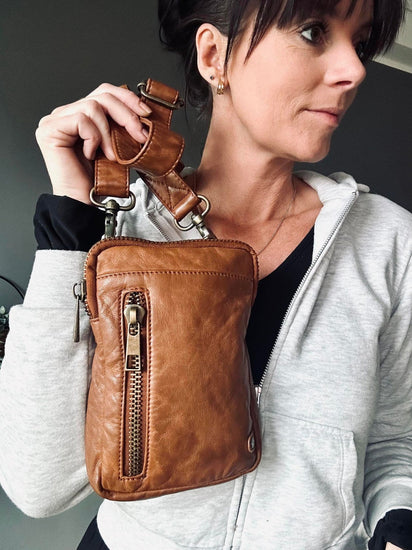 Mobiltaske ALINA - Cognac - VIAMAJA.DK