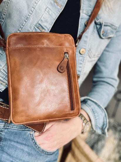 Mobiltaske Daily – Vintage cognac - VIAMAJA.DK