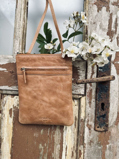 Mobiltaske – Vintage cognac - VIAMAJA.DK