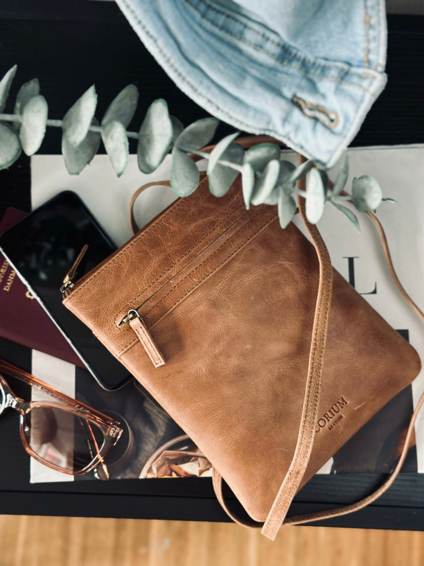 Mobiltaske – Vintage cognac - VIAMAJA.DK