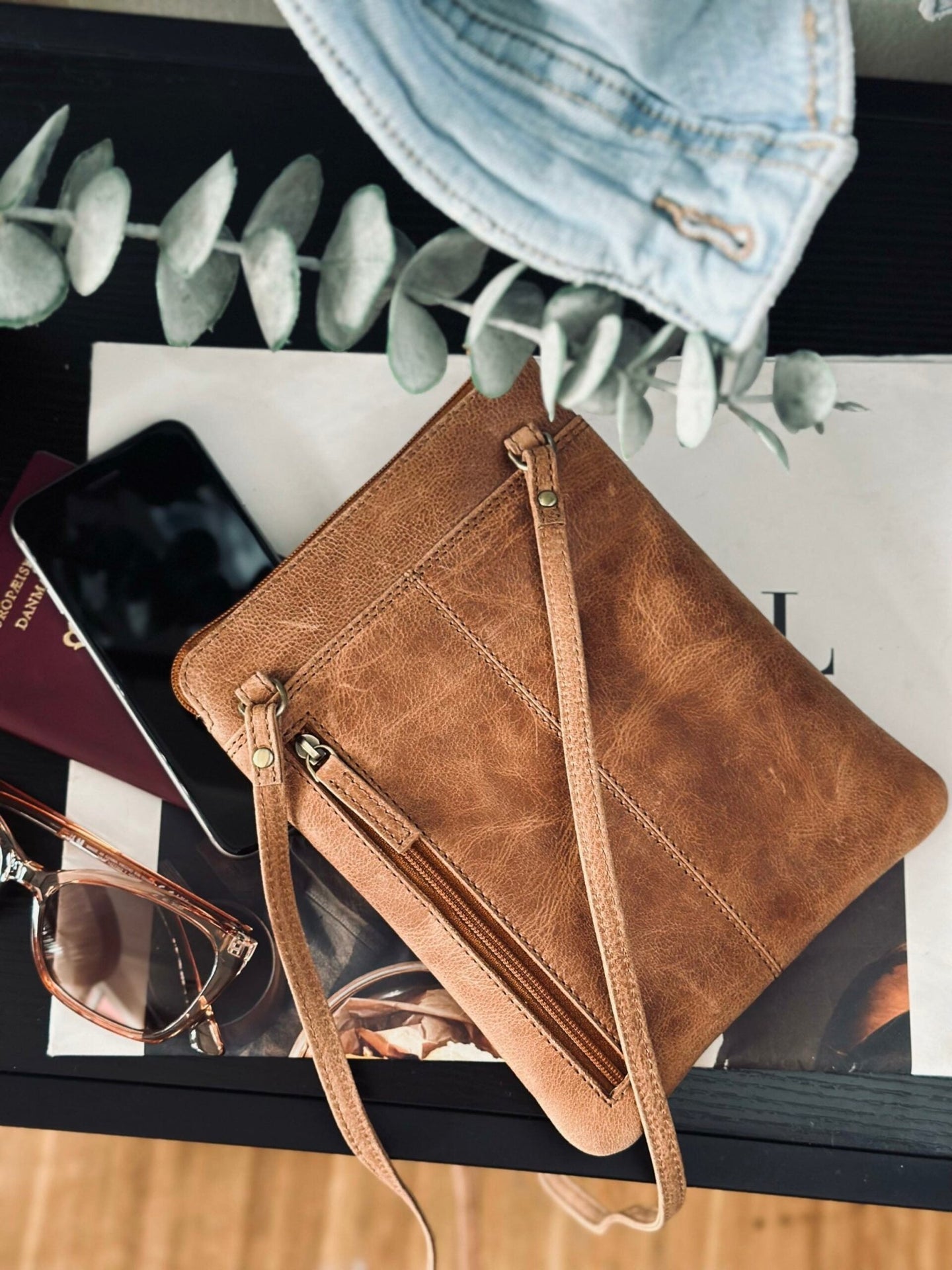 Mobiltaske – Vintage cognac - VIAMAJA.DK