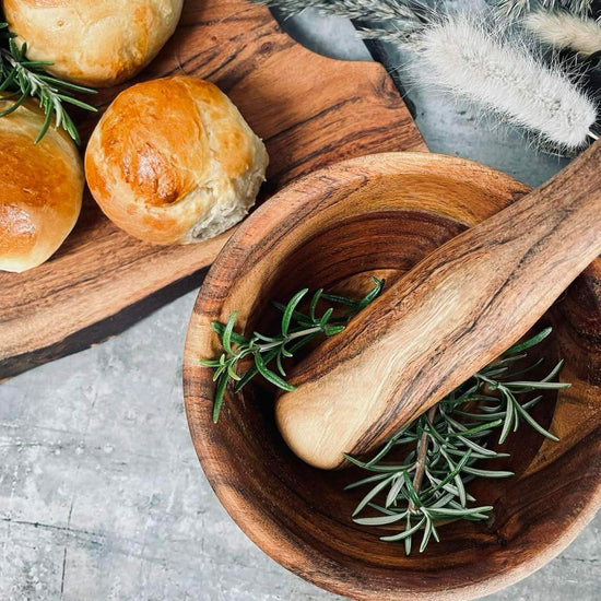 Morter i olieret akacia træ - VIAMAJA.DK