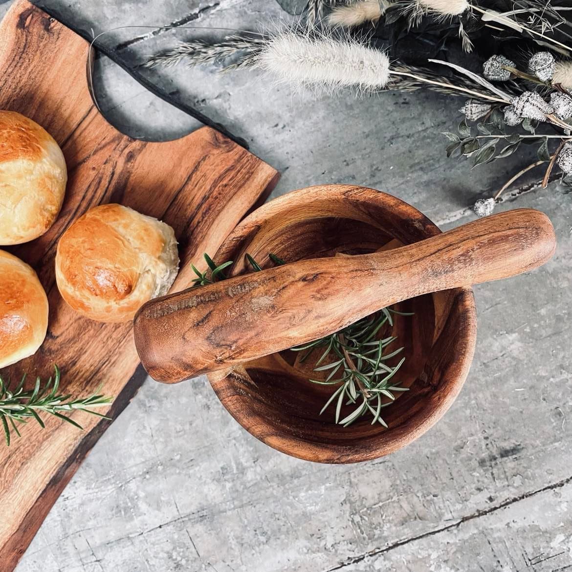 Morter i olieret akacia træ - VIAMAJA.DK