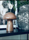 Mushroom bordlampe – Brun - VIAMAJA.DK