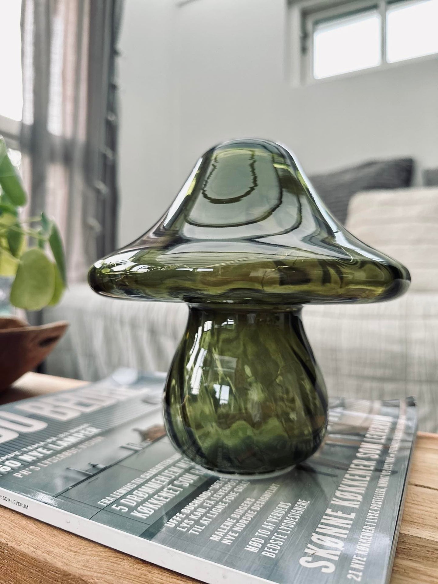 MUSHROOM Lampe med LED 18cm – Grøn - VIAMAJA.DK