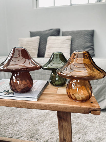 MUSHROOM Lampe med LED 18cm - Mørk brun - VIAMAJA.DK