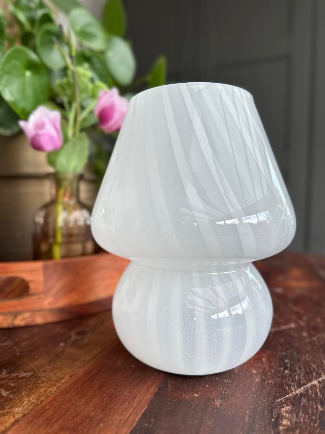 Mushroom Medium – Hvid mundblæst glas - VIAMAJA.DK