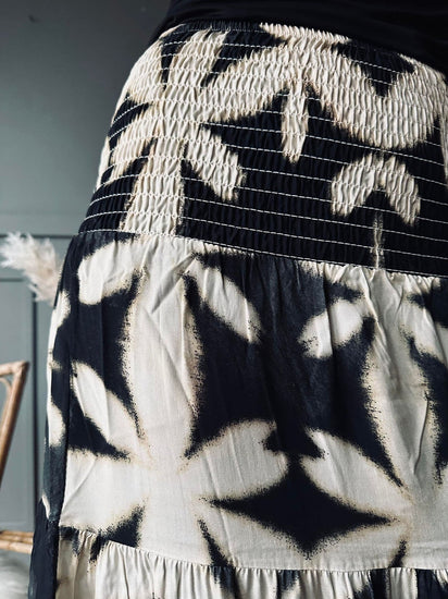 Nederdel Boho Leaf black - VIAMAJA.DK