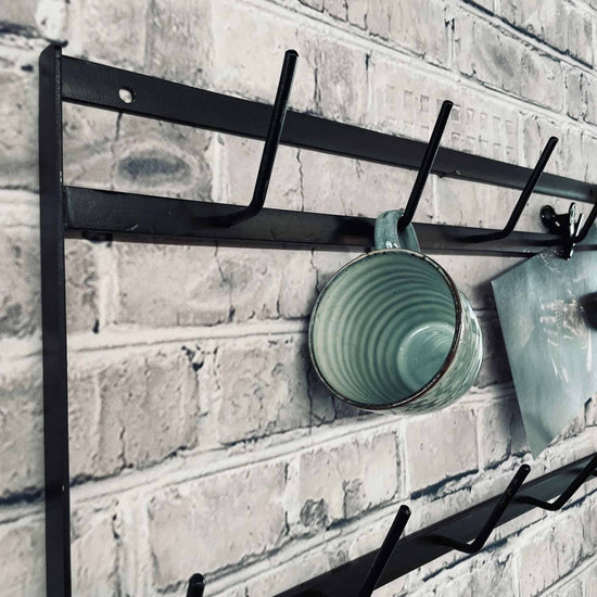 Ophæng med kroge sort metal - VIAMAJA.DK