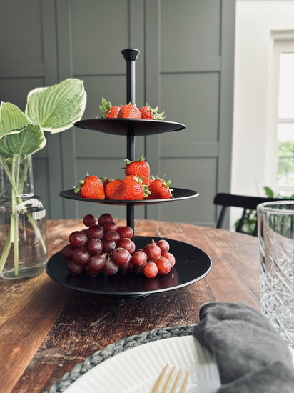 Opsats i sort metal - VIAMAJA.DK