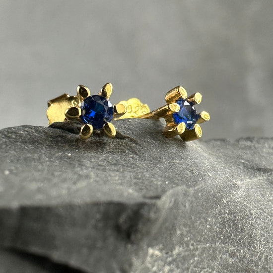 Ørestikker GIA - Royal blue - VIAMAJA.DK