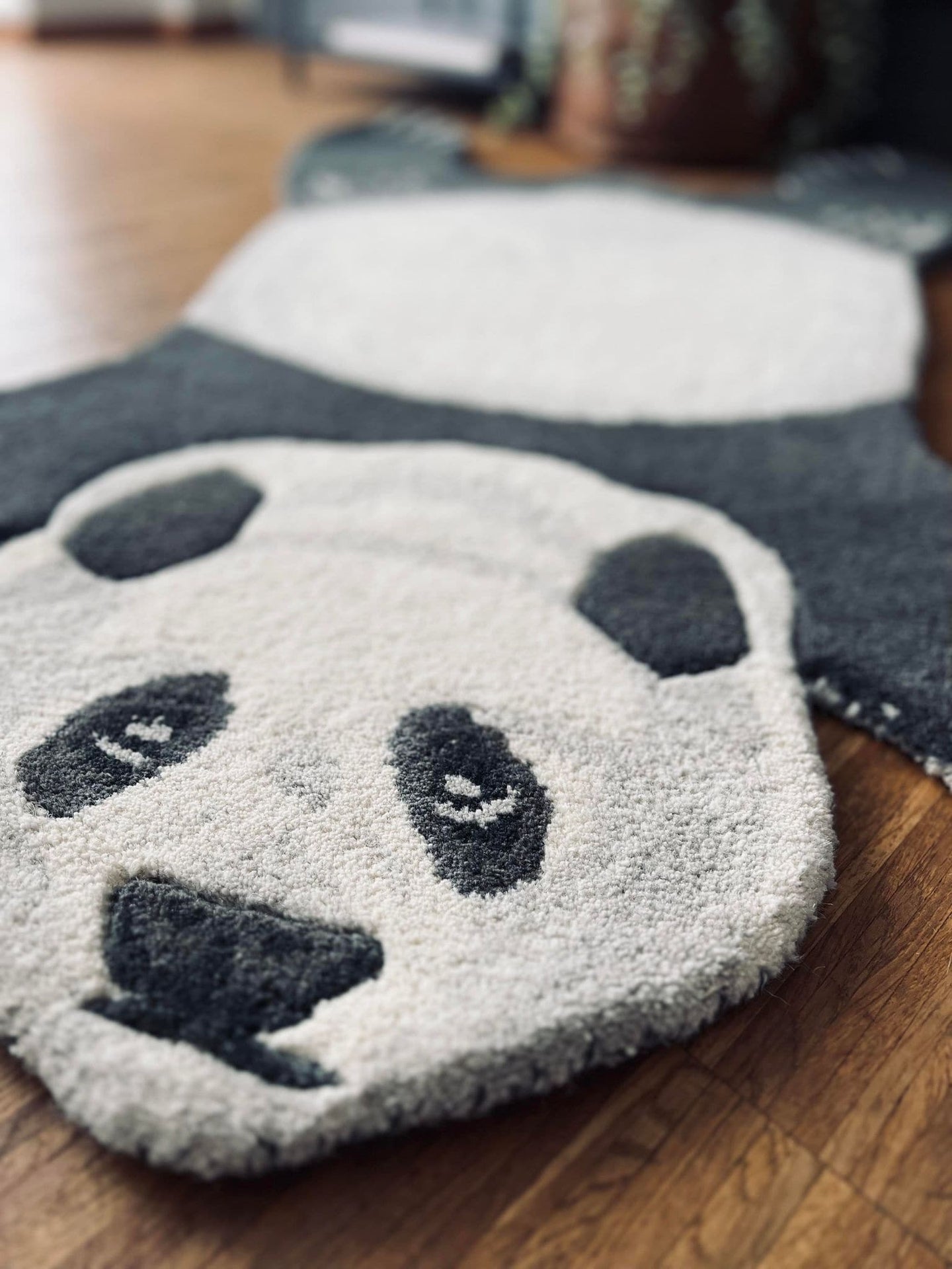 PANDA TÆPPE I ULD 68 x 113cm - VIAMAJA.DK