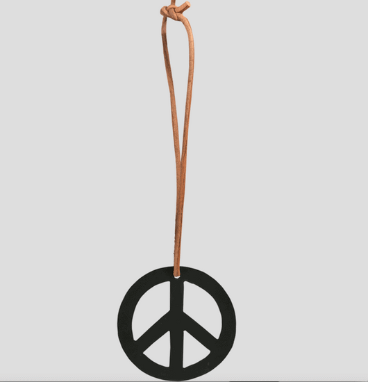 Peace tegn i lædersnor - small - VIAMAJA