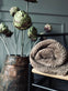 Plaid i Luxus fleece - Taupe - VIAMAJA.DK