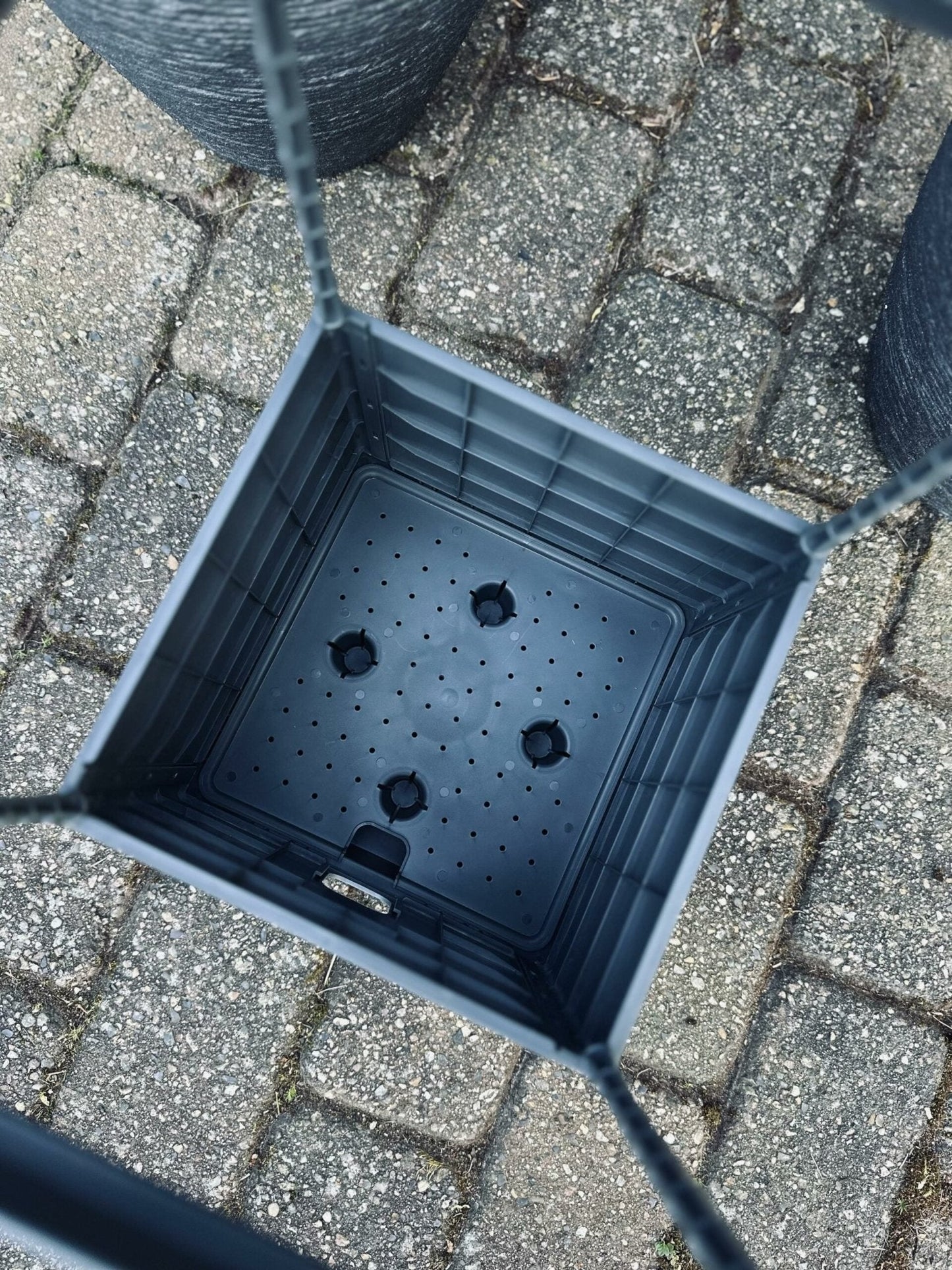 Plantetårn til tomater og klatreplanter - VIAMAJA.DK