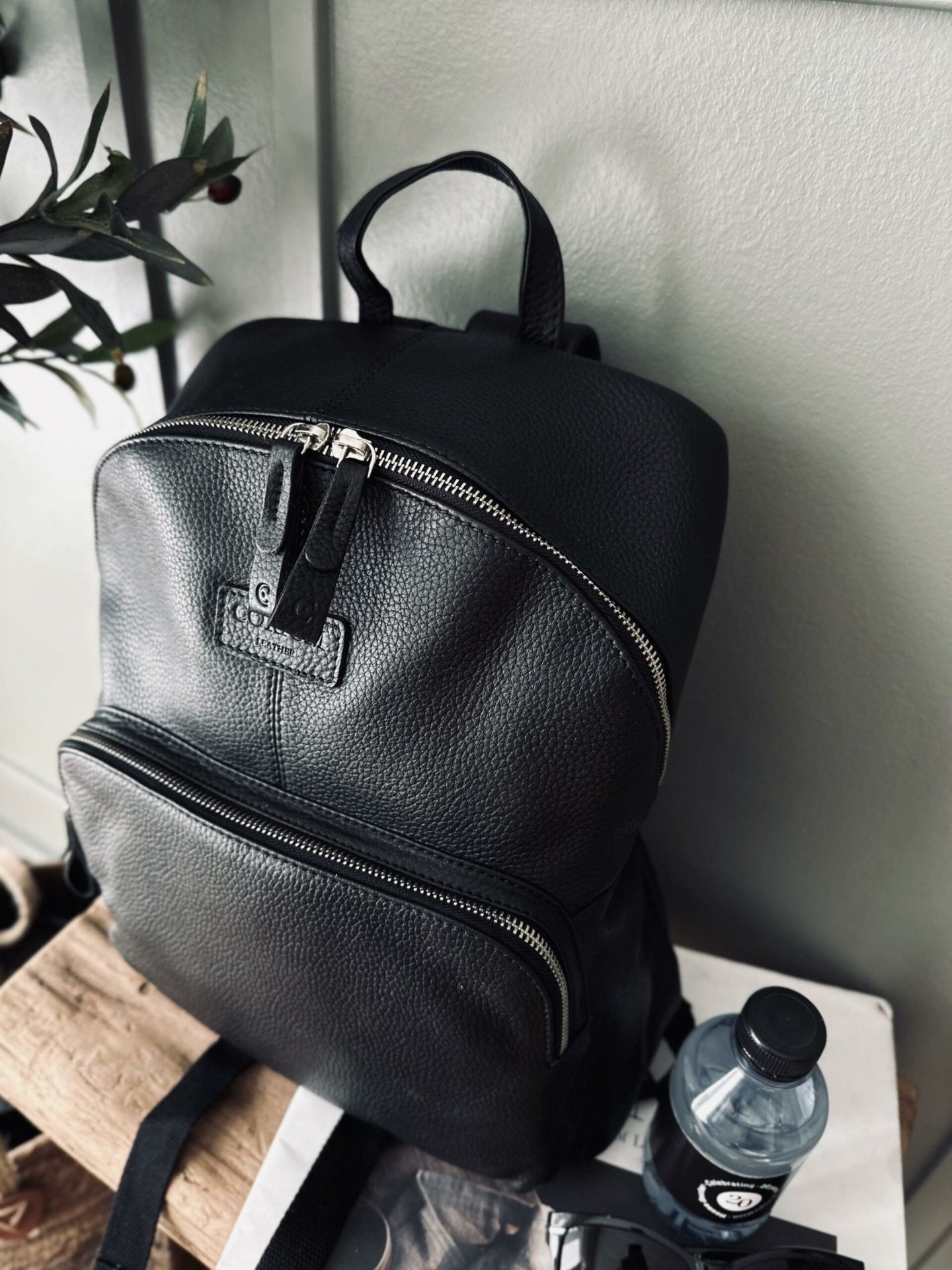 Rygsæk – Black leather - VIAMAJA.DK