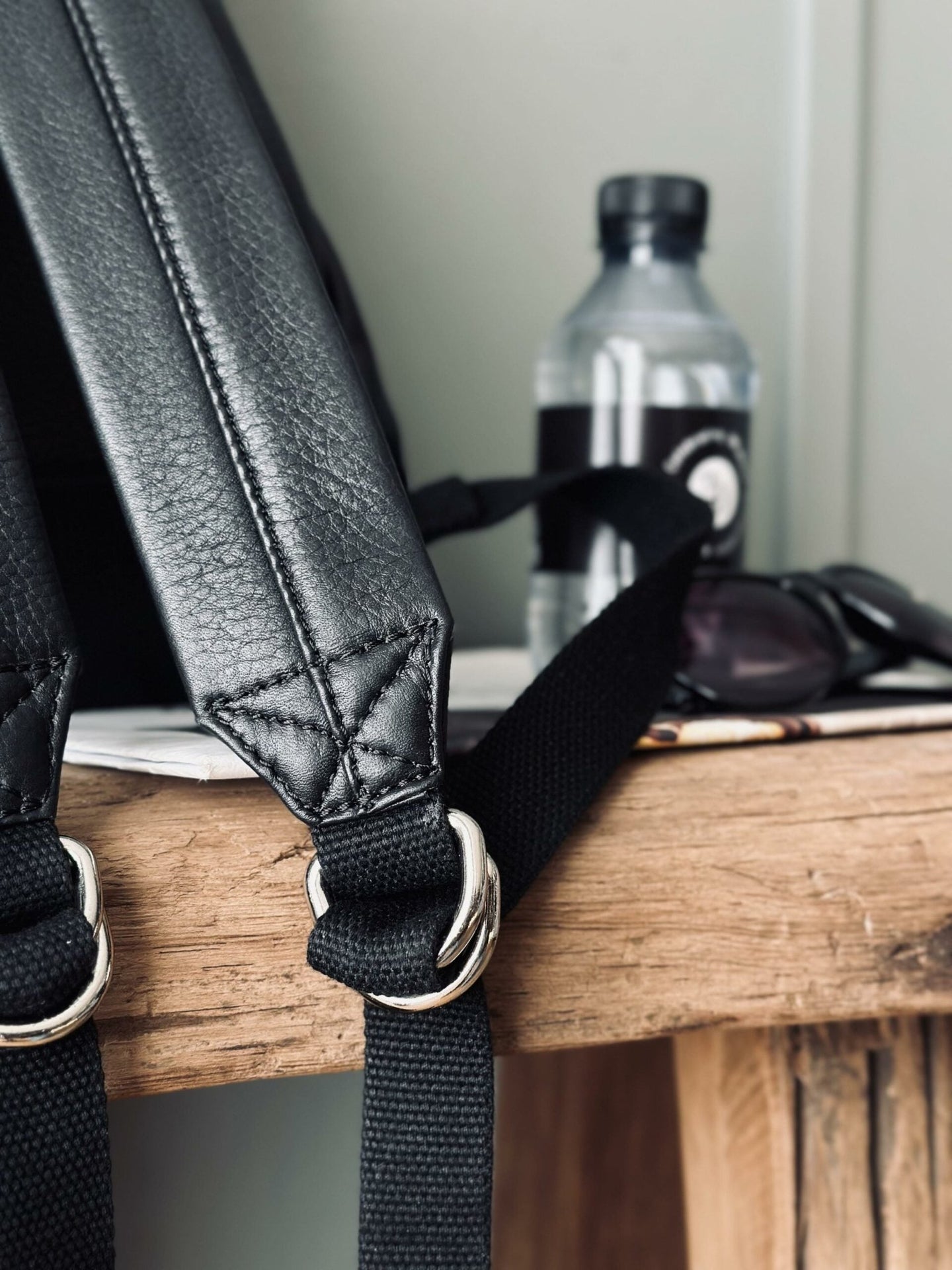 Rygsæk – Black leather - VIAMAJA.DK