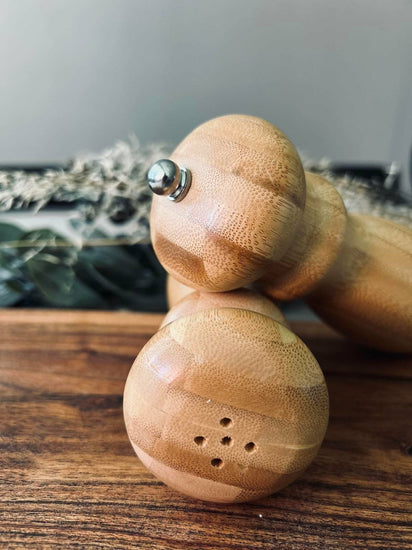 Salt og peberkværn - Wood - VIAMAJA.DK