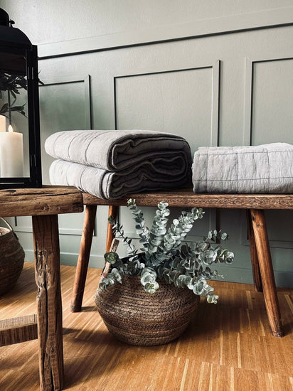Sengetæppe STONE-WASHED Quilt – Nordic grey - VIAMAJA.DK