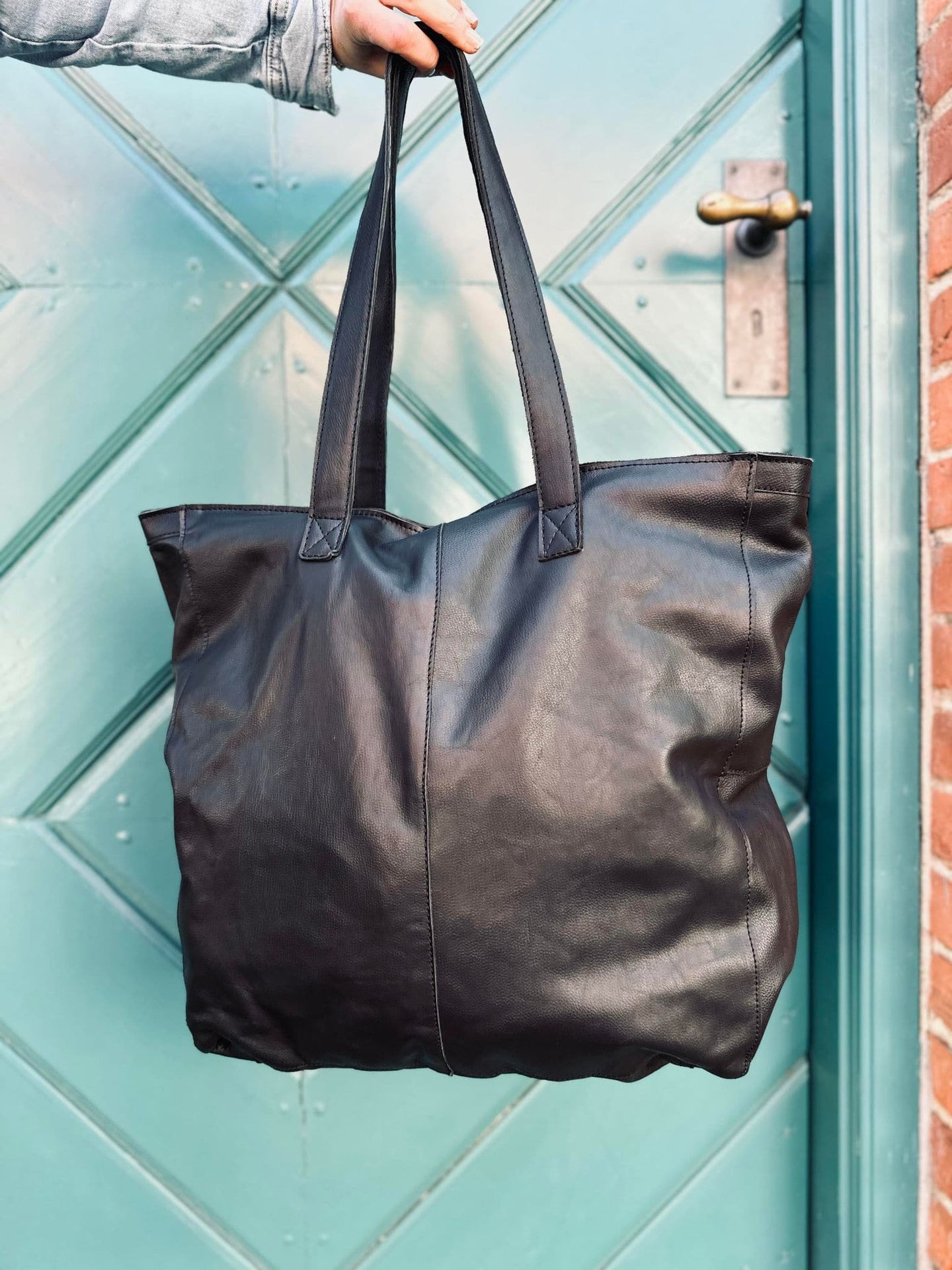 Shopper BIG BUFFALO - Sort bøffellæder - VIAMAJA.DK