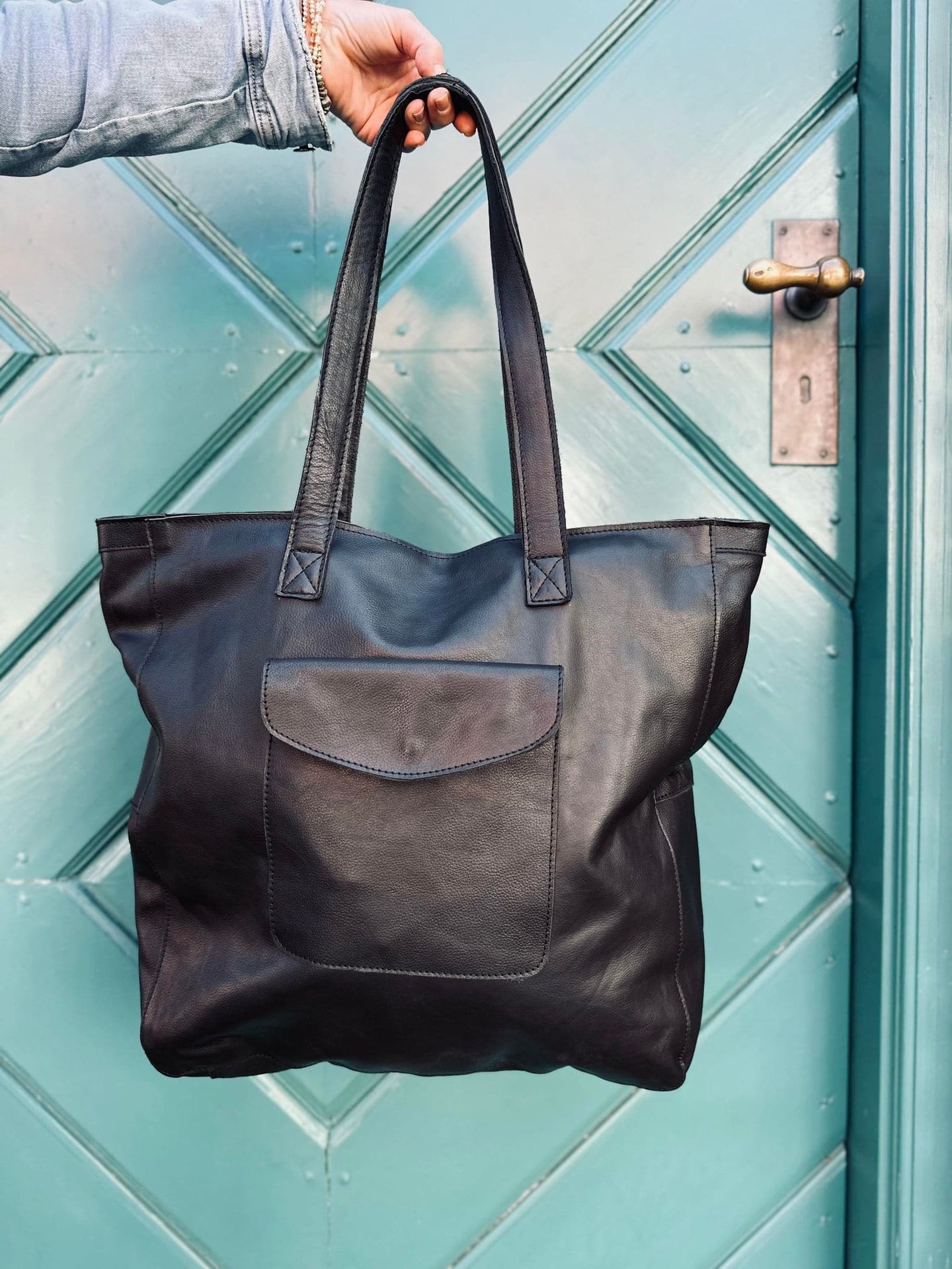 Shopper BIG BUFFALO - Sort bøffellæder - VIAMAJA.DK