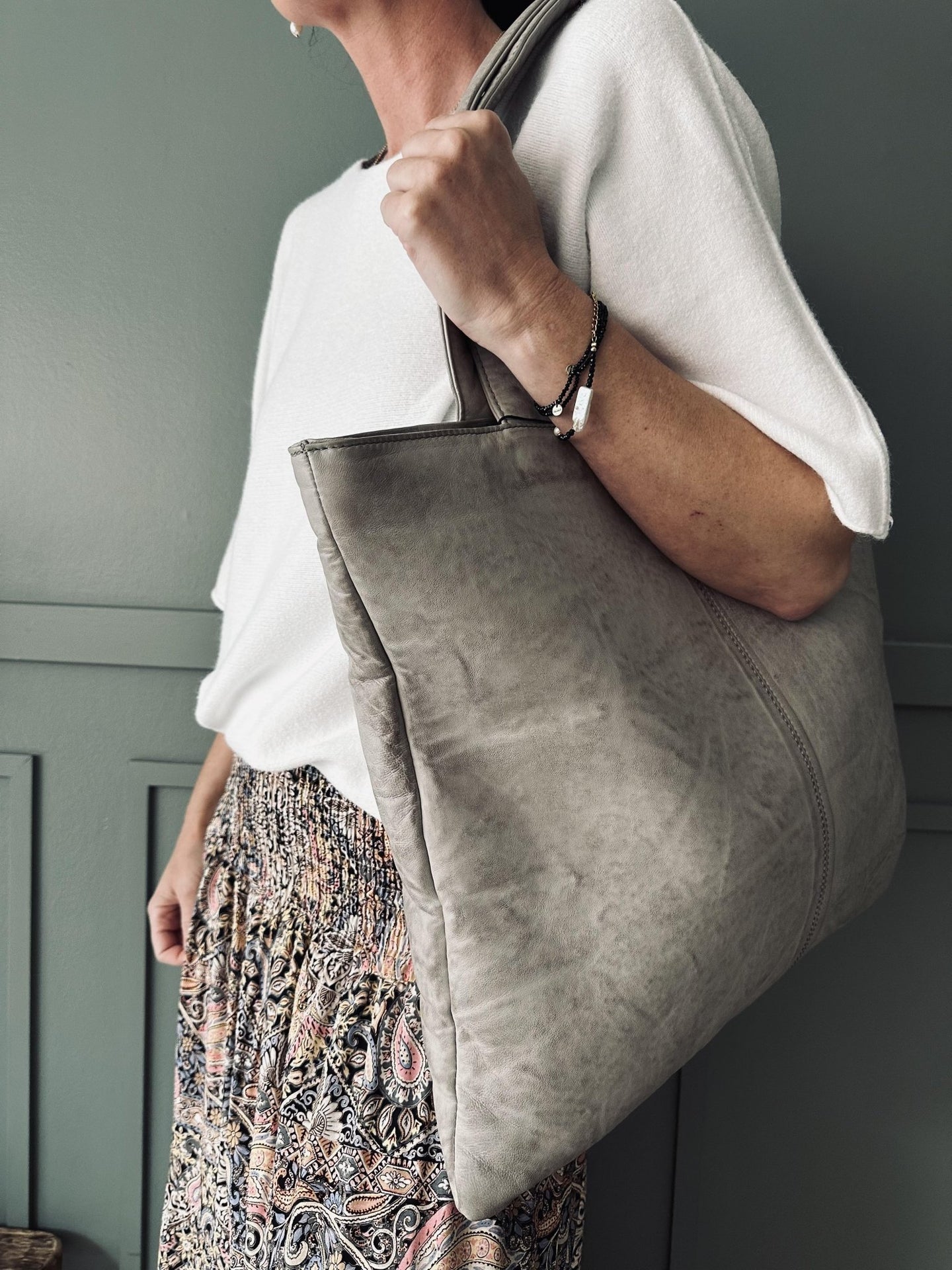 Shopper ink pung MILLE – Concrete - VIAMAJA.DK