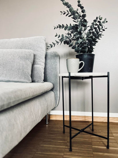 Sidebord - Hvid marmor - VIAMAJA.DK